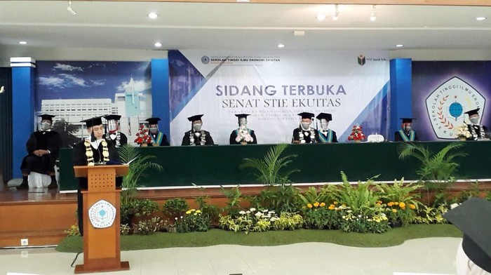 40 persen lulusan STIE Ekuitas Bandung terserap industri meski di tengah pandemi