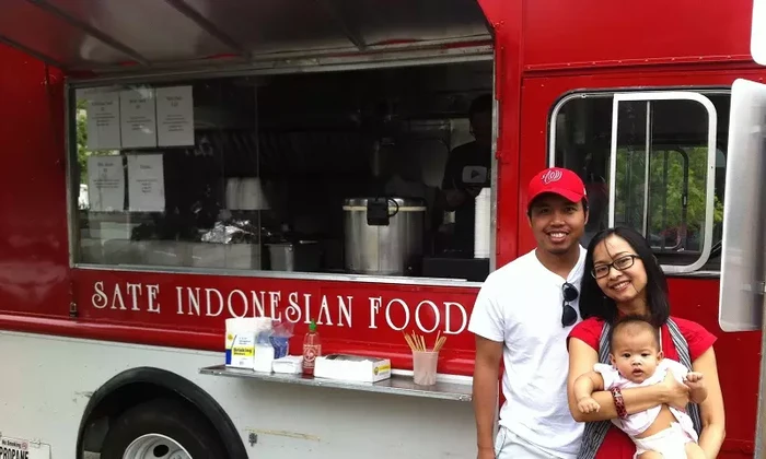 5 Orang Indonesia yang Sukses Punya Warteg hingga Jualan Sate di Luar Negeri