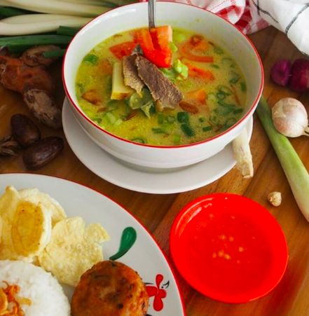 5 Tempat Makan Soto Medan Enak di Jakarta, Udang dan Ayamnya Mantap!