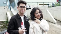 Athalla Naufal dan Ansellma Putri baru-baru ini mengisi acara di Trans TV. (Foto: Palevi/detikcom) 