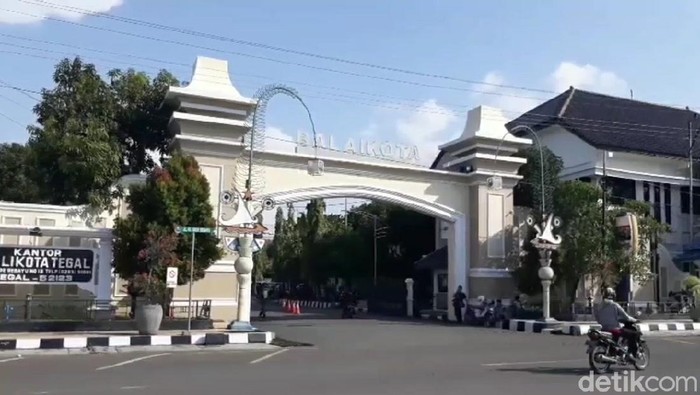 Balai Kota Tegal, Jumat (4/12/2020).