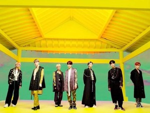 Lirik dan Chord Gitar Lagu Boy With Luv dari BTS dan Halsey