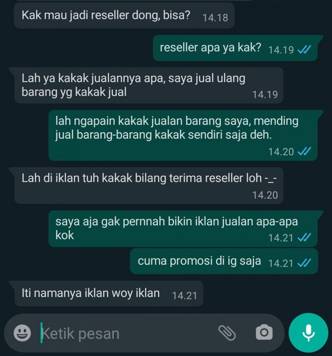 Kalau ini malah penjualnya yang kayak kurang niat.. Kalau kayak gini bisa-bisa pembelinya pada lari semua deh.. Foto: lucu.me
