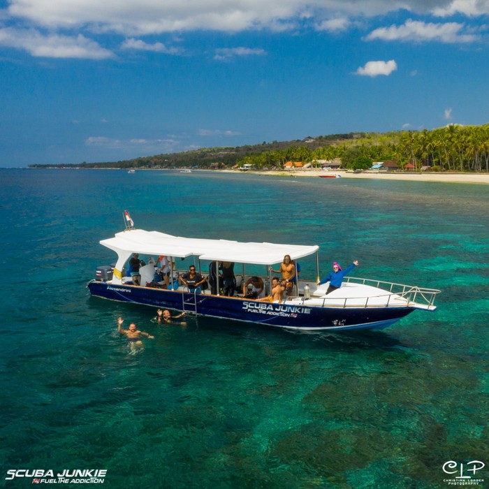 dokumentasi Scuba Junkie