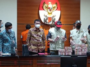 Duit Suap Bupati Banggai Laut Diduga Dipakai untuk Pemenangan Pilkada 2020
