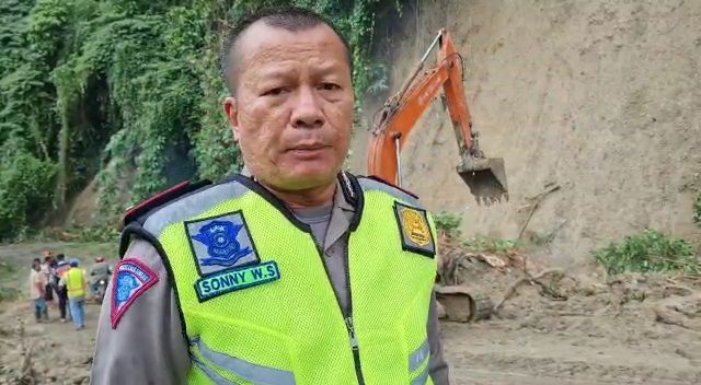 Longsor di Jalur Medan menuju Berastagi tepatnya di Sibolangit (dok. Istimewa)