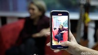 Padahal memang Nikita Mirzani berniat melaporkannya terlebih dahulu. Namun kini atas laporan orang lain, Maaher At Thuwailibi ditahan. (Foto: Rafida Fauzia/detikcom) 