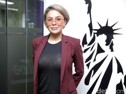 Jakarta PPKM Darurat, Nikita Mirzani Terbang ke Turki Kampanye Kanker Payudara