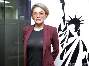 Nikita Mirzani Bicara soal Islam dan FPI