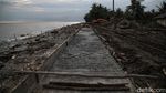 Nyata! Ancaman Abrasi di Pantai Jawa dan Sumatera