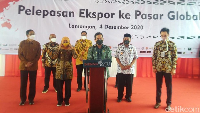 Menteri Perdagangan Agus Suparmanto melepas ekspor serentak di 16 provinsi, yang dipusatkan di Lamongan. Beragam produk ekspor yang dilepas tersebut di antaranya produk perikanan, produk UKM hingga tempat tidur sapi.