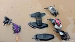 Potret Banjir Seatap Rumah di Medan