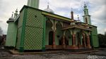 Mengunjungi Masjid Terbesar di Pulau Rupat