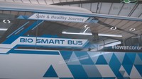 Technical Head Manager CV Laksana, Stefan Arman, konsep bus social distancing ini merupakan hasil kolaborasi lintas sektoral dengan beberapa lembaga seperti Unversitas Diponegoro (Undip), Perusahaan Otobus (PO) Sumber Alam, dan Komite Nasional Keselamatan Transportasi (KNKT). Foto: Screenshot Youtube Laksana Bus