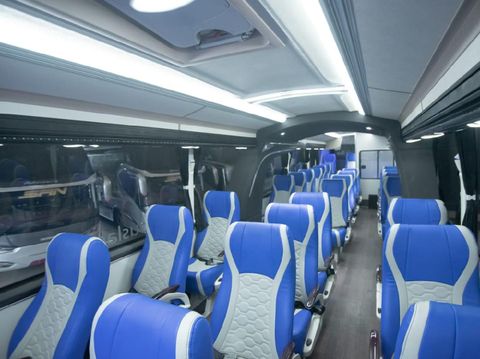 Produk bus social distancing terbaru Laksana