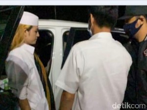Polisi Kejar Pelaku Azan Ajakan Jihad Sampai Lubang Tikus
