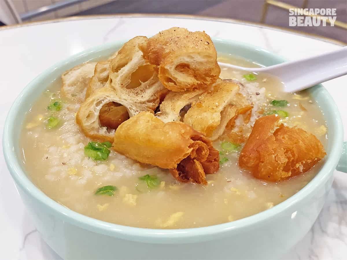 Robot Ini Sajikan Nasi Goreng dan Bubur di Resto Singapura