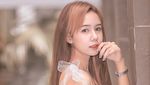 7 Potret Rosya Silvina, Wanita Cantik yang Joget Bareng Hotman Paris