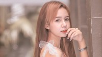 Ia adalah Rosya Slivina. Foto: Instagram Rosya Silvina