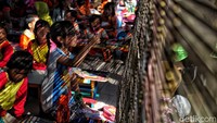 Seperti beberapa kumpulan foto karya fotografer detikcom Pradita Utama yang memang dalam kesehariannya bertugas di kawasan Utara Jakarta.