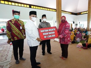 Pemkab Banyuwangi Salurkan Rp 1,65 Miliar Bagi Insentif Guru PAUD/TK