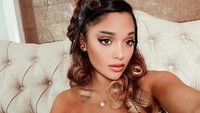 Selain YouTuber, ia juga seorang selebgram dengan 4,4 juta follower. Foto: (Instagram)