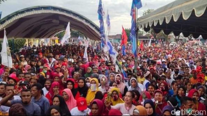Kampanye Paslon SMS-GES di Buru Selatan Dipenuhi Massa