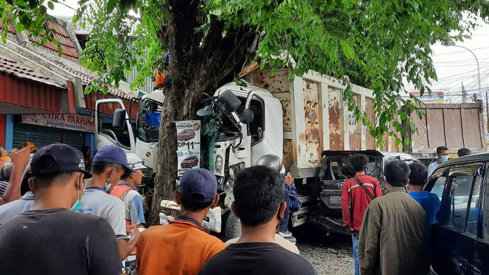 kecelakaan di gresik