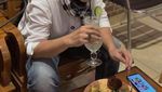 Ngopi Santai Iyut Bing Slamet Bareng Teman dan Keluarga