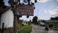 Ediyanto menjadi nasabah BRI sejak tahun 2016. Sejak saat itu dia sering menabung di bank untuk rumah makannya itu. 