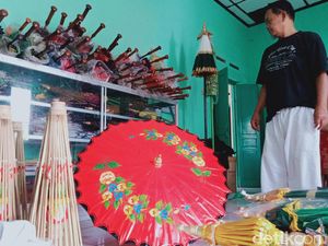 Corona Hantam Omzet Perajin Payung Lukis di Klaten