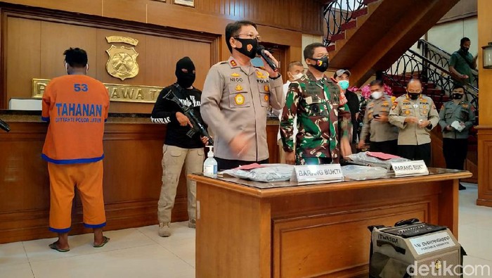 Polisi Tangkap Pria Pamekasan yang Ancam Bunuh Mahfud Md Saat Geruduk Rumah Ibundanya
