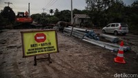 Padahal Rupat memiliki pesona alam yang bagus untuk menarik wisatawan. Seperti pantai dan keasrian lingkungannya.