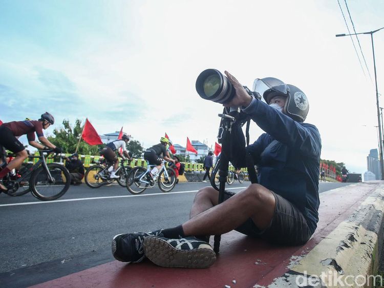 Sosok-sosok di Balik Jepretan Ciamik Foto-foto Gowes Kekinian