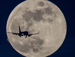 Bukan Editan, Foto Bulan Ini Dijepret Pakai Trik Khusus