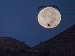 Bukan Editan, Foto Bulan Ini Dijepret Pakai Trik Khusus