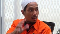 Ustadz Maaher ditangkap berdasarkan laporan polisi bernomor LP/B/0677/XI/2020/Bareskrim pada 27 November 2020. Dia terancam 6 tahun penjara. Diketahui, Maaher sebelumnya juga pernah dilaporkan di Polda Jawa Timur karena dugaan menghina Presiden ke 4 RI Abdurrahman Wahid atau Gus Dur. Laporan ini dibuat oleh Ormas Patriot Garuda Nusantara (PGN) Jatim.