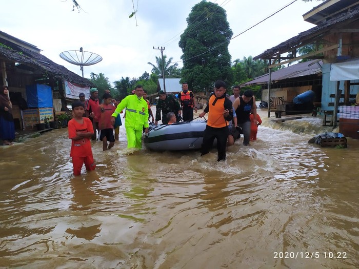 Warga Aceh Timur mengungsi karena banjir  (Foto: dok BPBA)