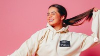Dikenal sebagai bintang TikTok yang melejit, Addison Rae juga terjun ke dunia musik. Foto: (Instagram)