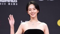 Cantiknya aktris Park Kyu Young. (Foto: dok. Mnet)