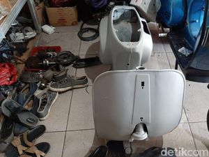 Booming Vespa Bangke Lebih Mahal dari Mobil Second, Musiman?