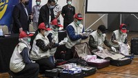 KPK telah mengawasi potensi korupsi di bansos Corona. Pengawasan dilakukan sejak awal pandemi. ANTARA FOTO/Hafidz Mubarak A