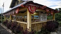 Pada zaman Kesultanan Siak, suku bangsa ini sudah disegani, antara lain karena kemampuan mereka untuk bertahan hidup di perairan, pemberani dan berbahaya sekali dengan senjata sumpit beracunnya. 