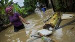 Sungai Meluap, Puluhan Rumah di Lebak Terendam Banjir