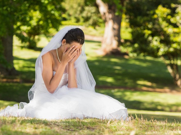 1187332633 Ilustrasi wanita yang batal nikah.