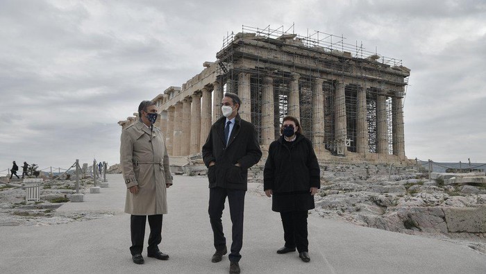 Acropolis yang Makin Ramah Difabel