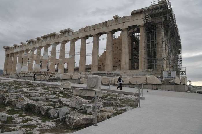 Acropolis yang Makin Ramah Difabel