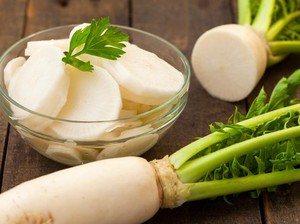 7 Manfaat Sayur Lobak untuk Kesehatan serta Cara Mengolah dan Efek Sampingnya