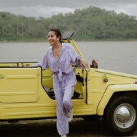 Kirana Larasati pernah jadi korban body shaming yang mengomentari tubuhnya terlalu kurus. Dia pun membalas kritikan itu dengan menjelaskan bahwa selama ini dirinya menjalani pola makan sehat.  Foto: (Kirana Larasati/Instagram)