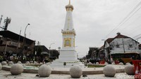 Proyek revitalisasi ditargetkan rampung akhir tahun ini.